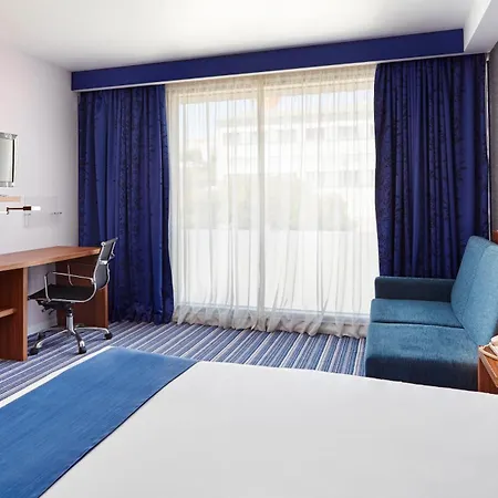 Express Lisbon Alfragide By Ihg מלון קרנקסיד