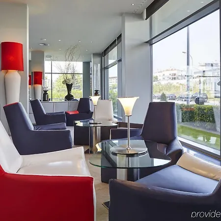 Express Lisbon Alfragide By Ihg מלון קרנקסיד