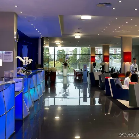 Express Lisbon Alfragide By Ihg מלון