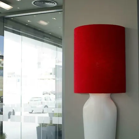 Express Lisbon Alfragide By Ihg מלון