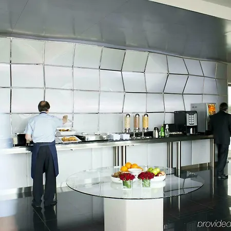 Express Lisbon Alfragide By Ihg 3*