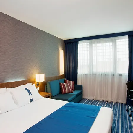 Express Lisbon Alfragide By Ihg Hotel Carnaxide