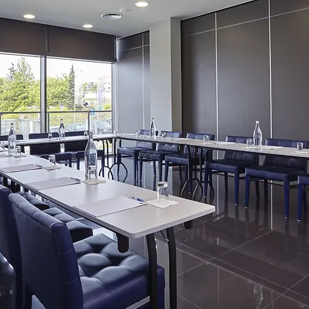 Express Lisbon Alfragide By Ihg 호텔