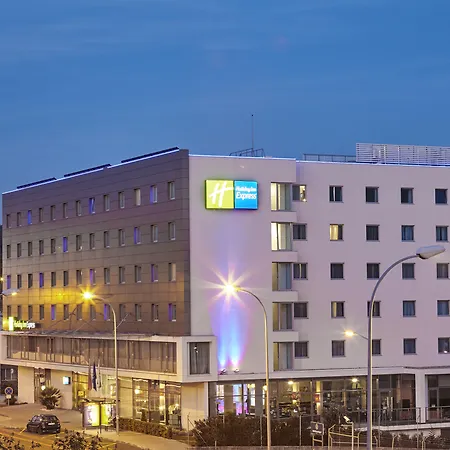 Express Lisbon Alfragide By Ihg Hotel