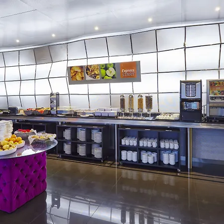 Express Lisbon Alfragide By Ihg Carnaxide