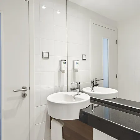 Hotel Express Lisbon Alfragide By Ihg