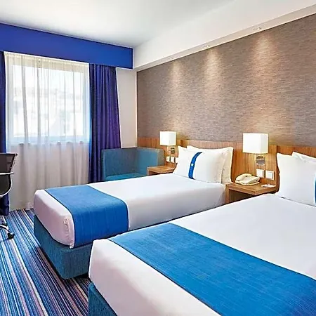 호텔 Express Lisbon Alfragide By Ihg 3*