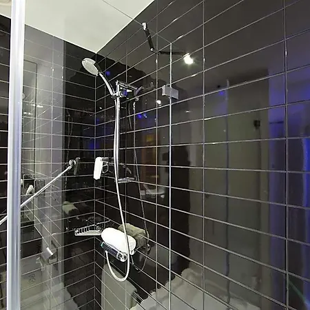 Express Lisbon Alfragide By Ihg 호텔