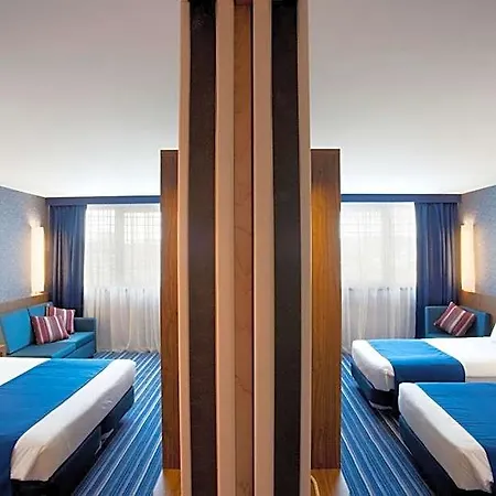 Express Lisbon Alfragide By Ihg