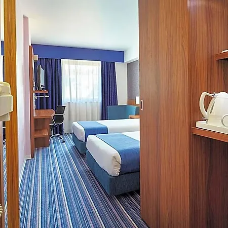 Express Lisbon Alfragide By Ihg 호텔 3*