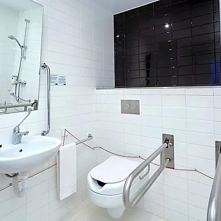Express Lisbon Alfragide By Ihg 3* 카르낙시데