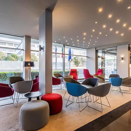 Hotel Express Lisbon Alfragide By Ihg Carnaxide