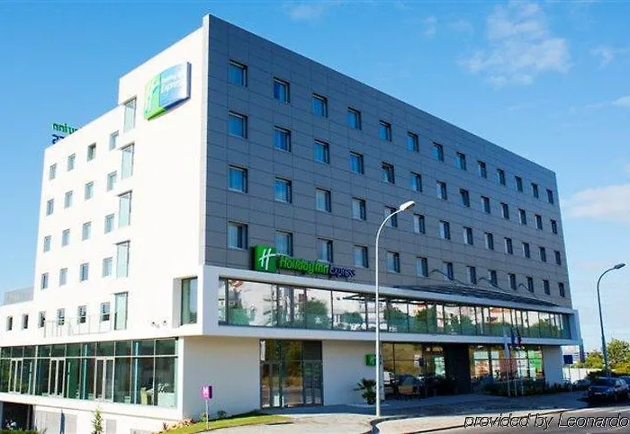 Express Lisbon Alfragide By Ihg Hotel 3*