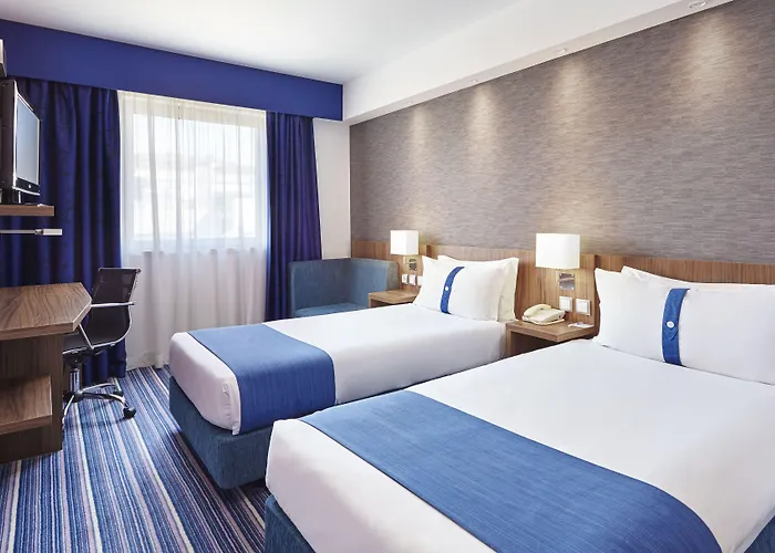 Express Lisbon Alfragide By Ihg Hotel Carnaxide