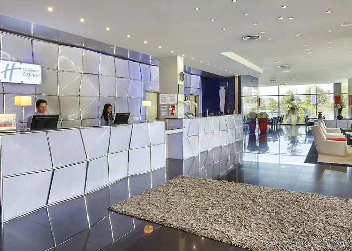 Hotel Express Lisbon Alfragide By Ihg
