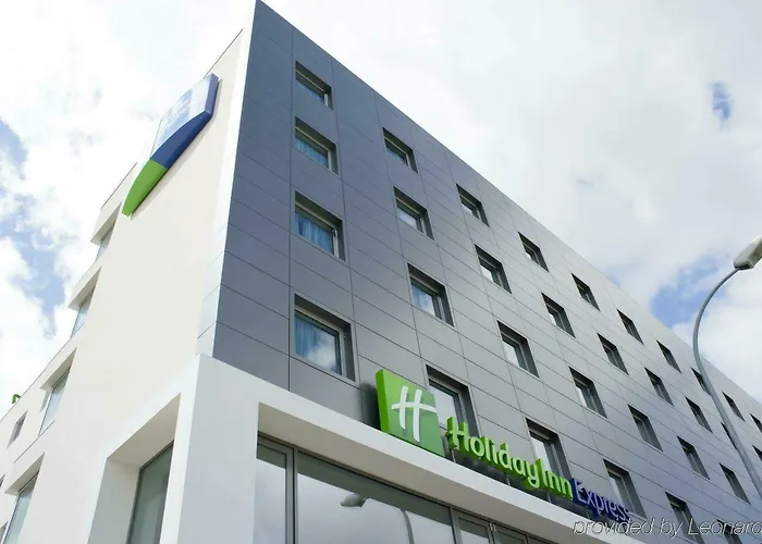 Express Lisbon Alfragide By Ihg Hotel Carnaxide