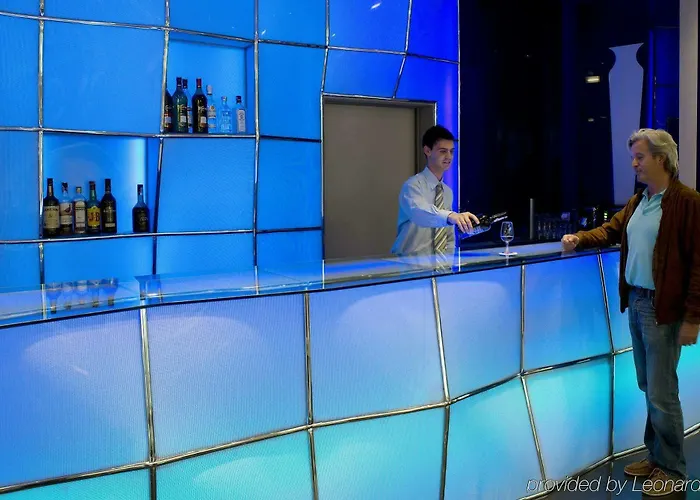 Hotel Express Lisbon Alfragide By Ihg 3*